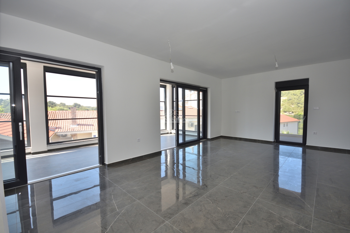 Tribunj, Sovlje - Luksuzno stanovanje S3, le 50 m od morja