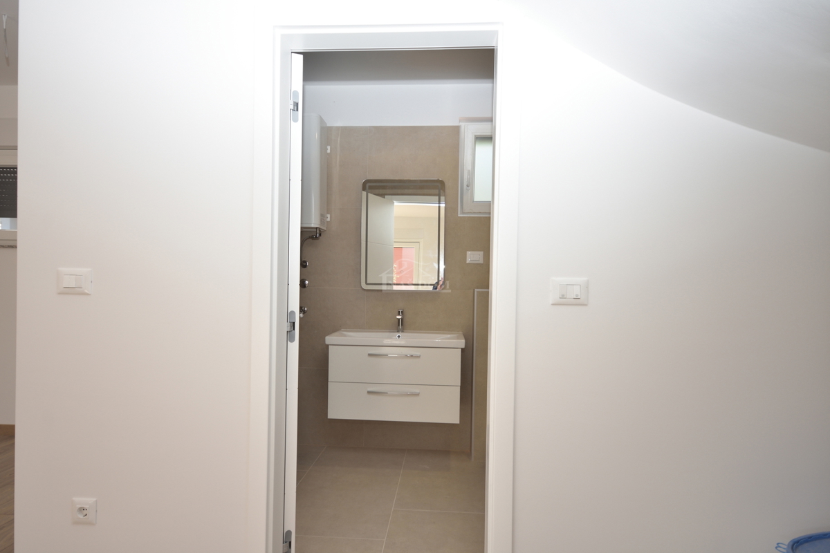 Vodice - Luksuzna hiša S1 le 150 m od plaže