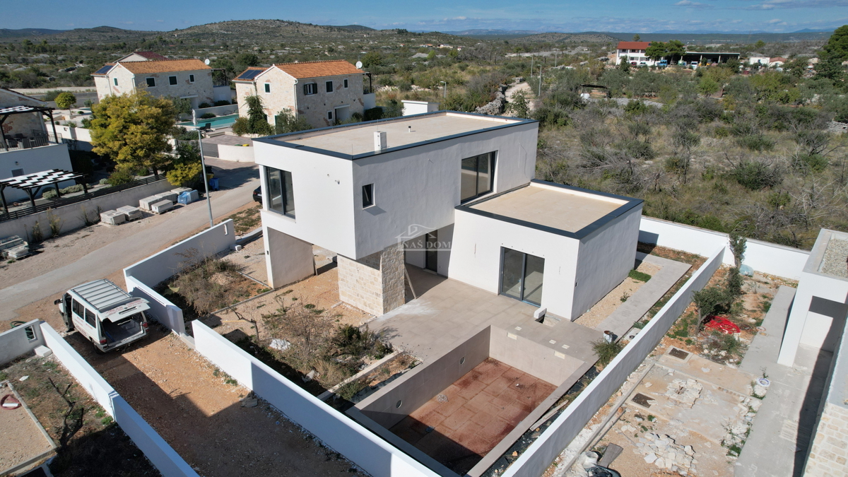 Zaton - NOVOGRADNJA moderna luksuzna vila s bazenom