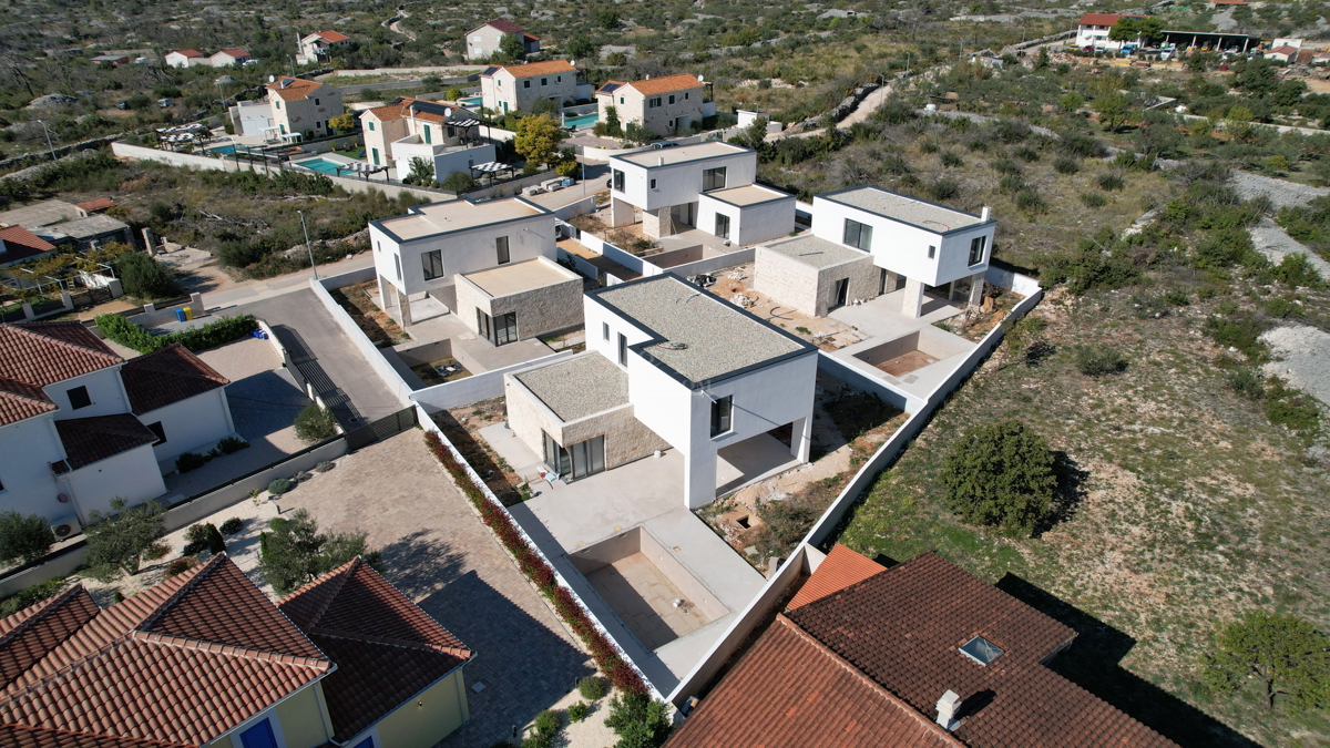 Zaton - NOVOGRADNJA moderna luksuzna vila s bazenom