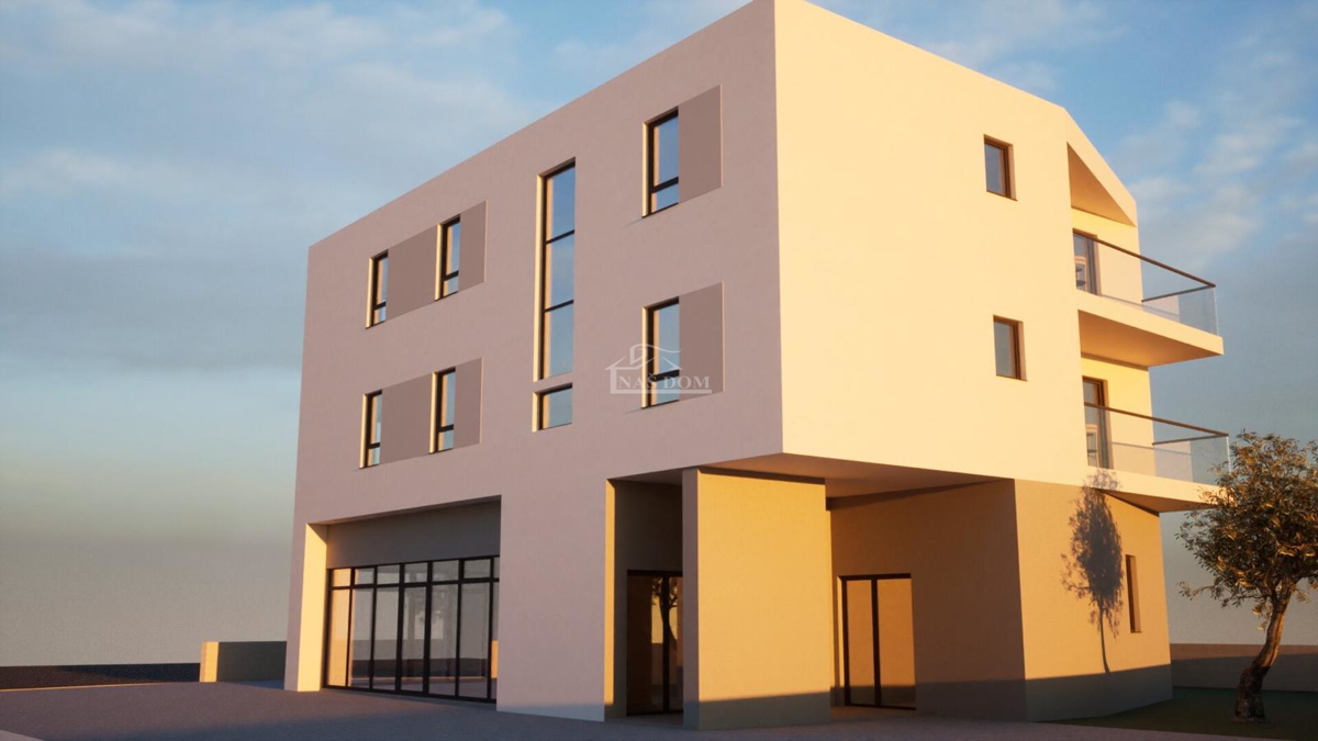 Vodice - Dvosobno stanovanje S3 v prvem nadstropju, 900 m od plaže