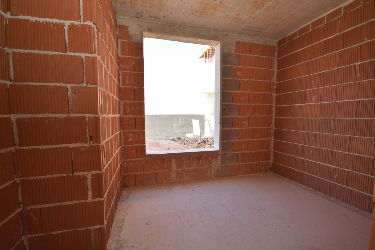 Vodice - Luksuzno stanovanje S1 z vrtom na mirni lokaciji, novogradnja