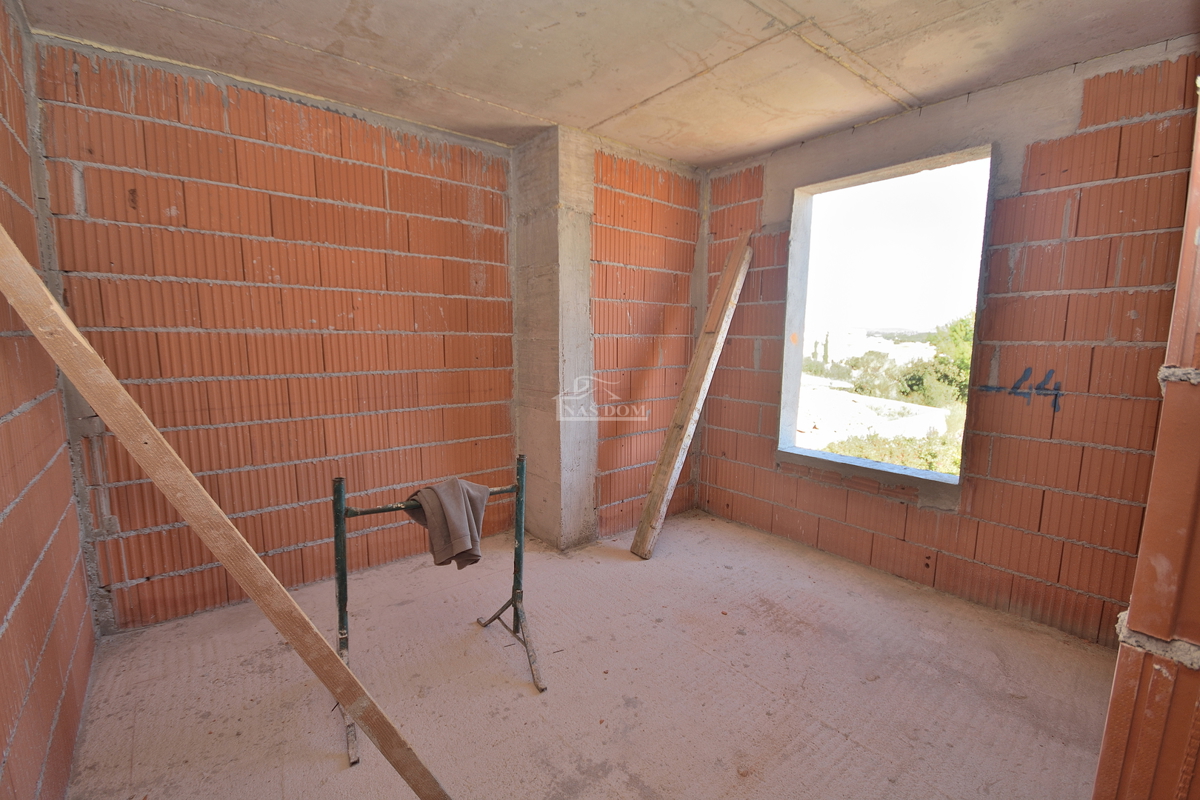 Vodice - NOVOGRADNJA stanovanja z razgledom na morje