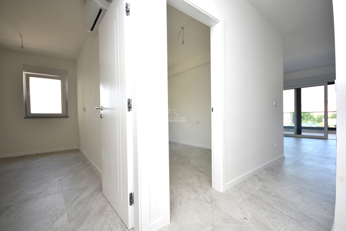 Luksuzno stanovanje S7, 50m od plaže