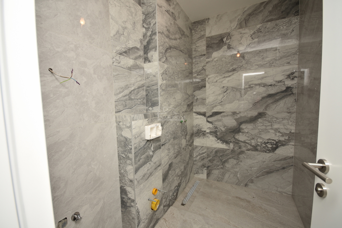 Luksuzno stanovanje S7, 50m od plaže