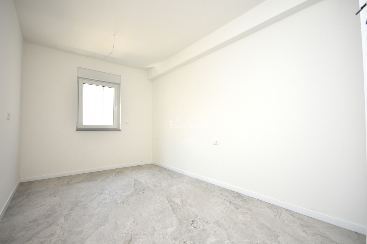 Luksuzno stanovanje S7, 50m od plaže