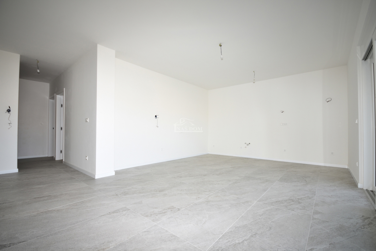 Luksuzno stanovanje S7, 50m od plaže