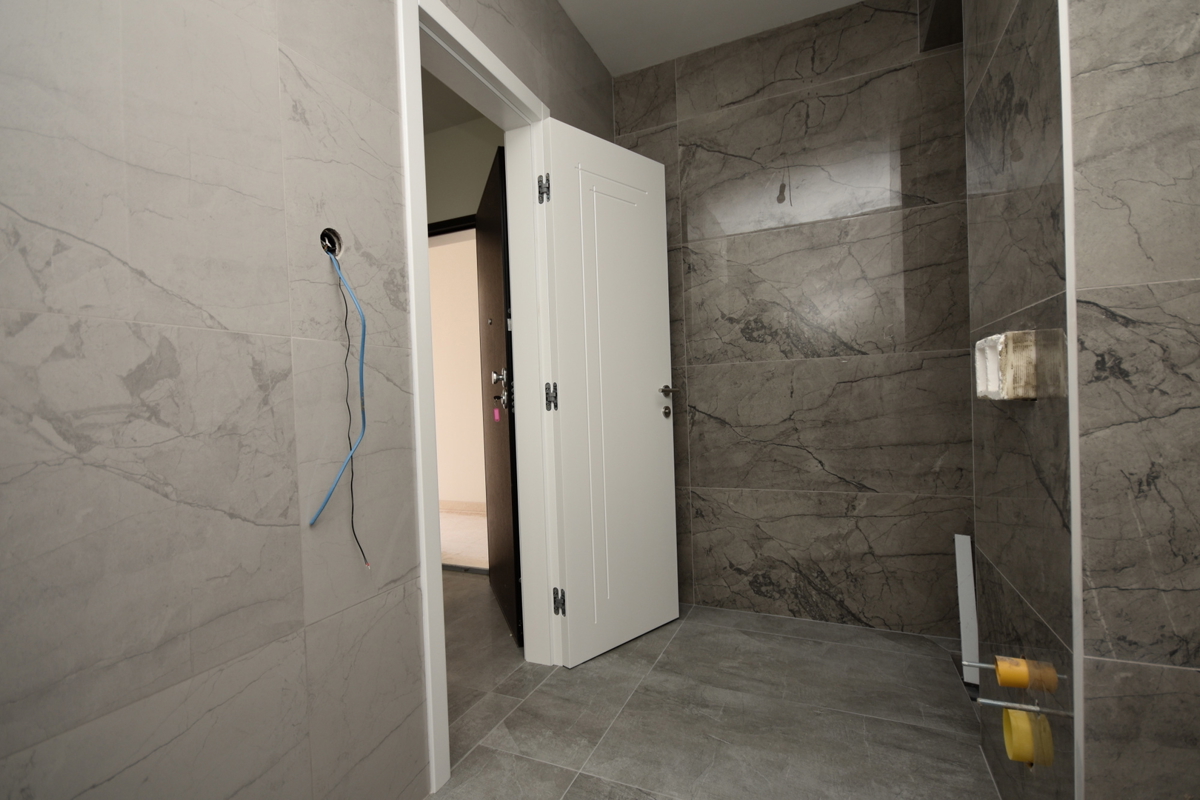 Vodice - Apartma S4 z vrtom, 50m od plaže