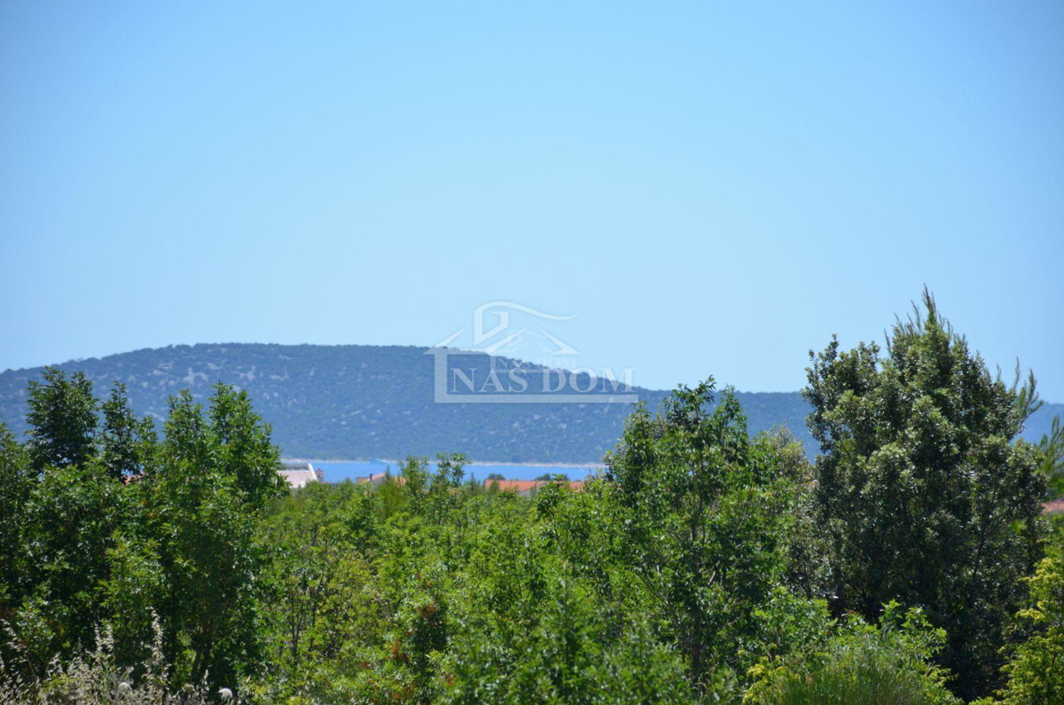 Vodice - Atraktivno kmetijsko zemljišče 2046m2