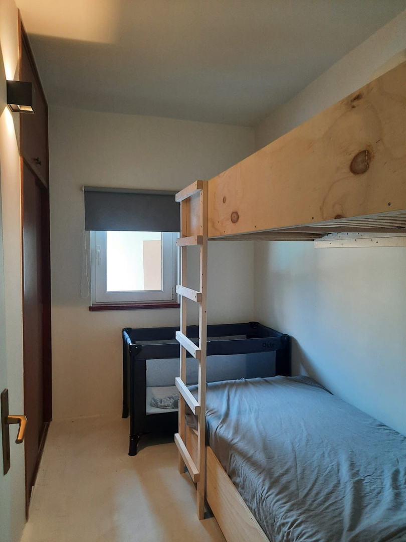 Vodice - apartmajska hiša s bazenom, 400 m od centra