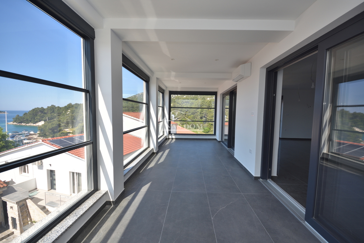 Tribunj, Sovlje - Stanovanje S5 z razgledom na morje