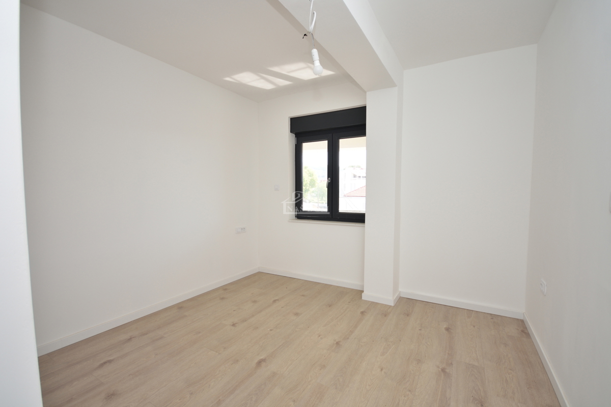 Tribunj, Sovlje - Stanovanje S5 z razgledom na morje