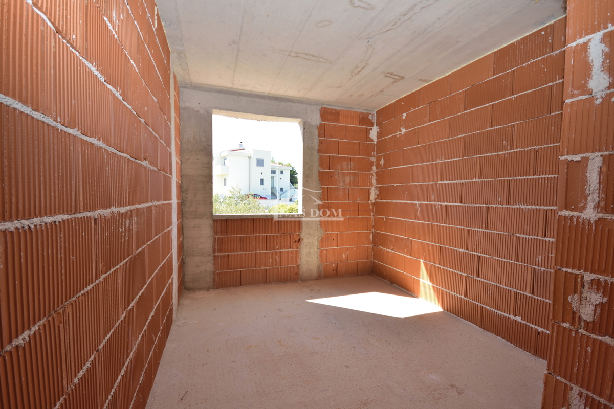 Vodice, novogradnja! S4 stanovanje v 1. nadstropju, 88 m² s teraso in pogledom na morje