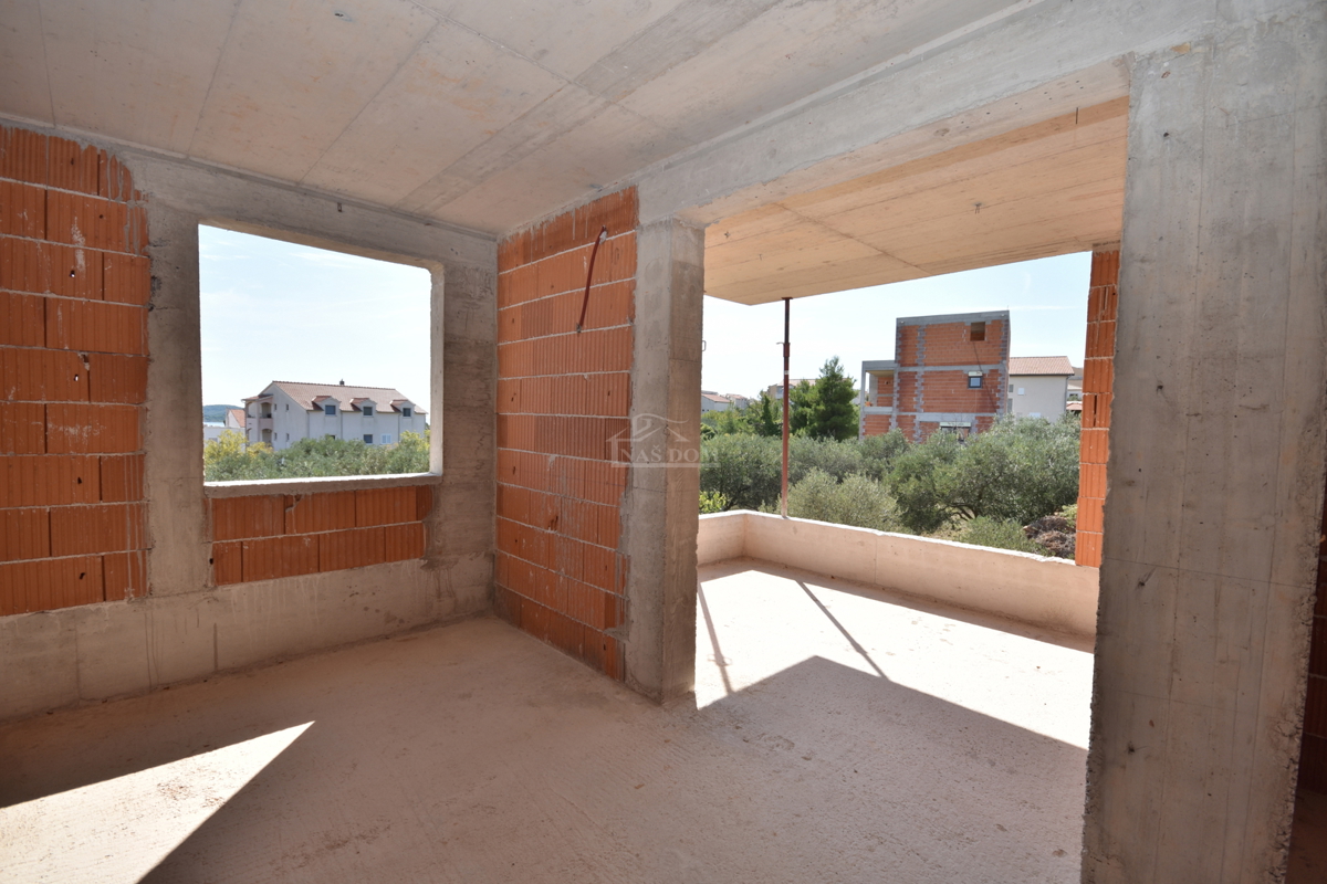 Vodice, novogradnja! S4 stanovanje v 1. nadstropju, 88 m² s teraso in pogledom na morje