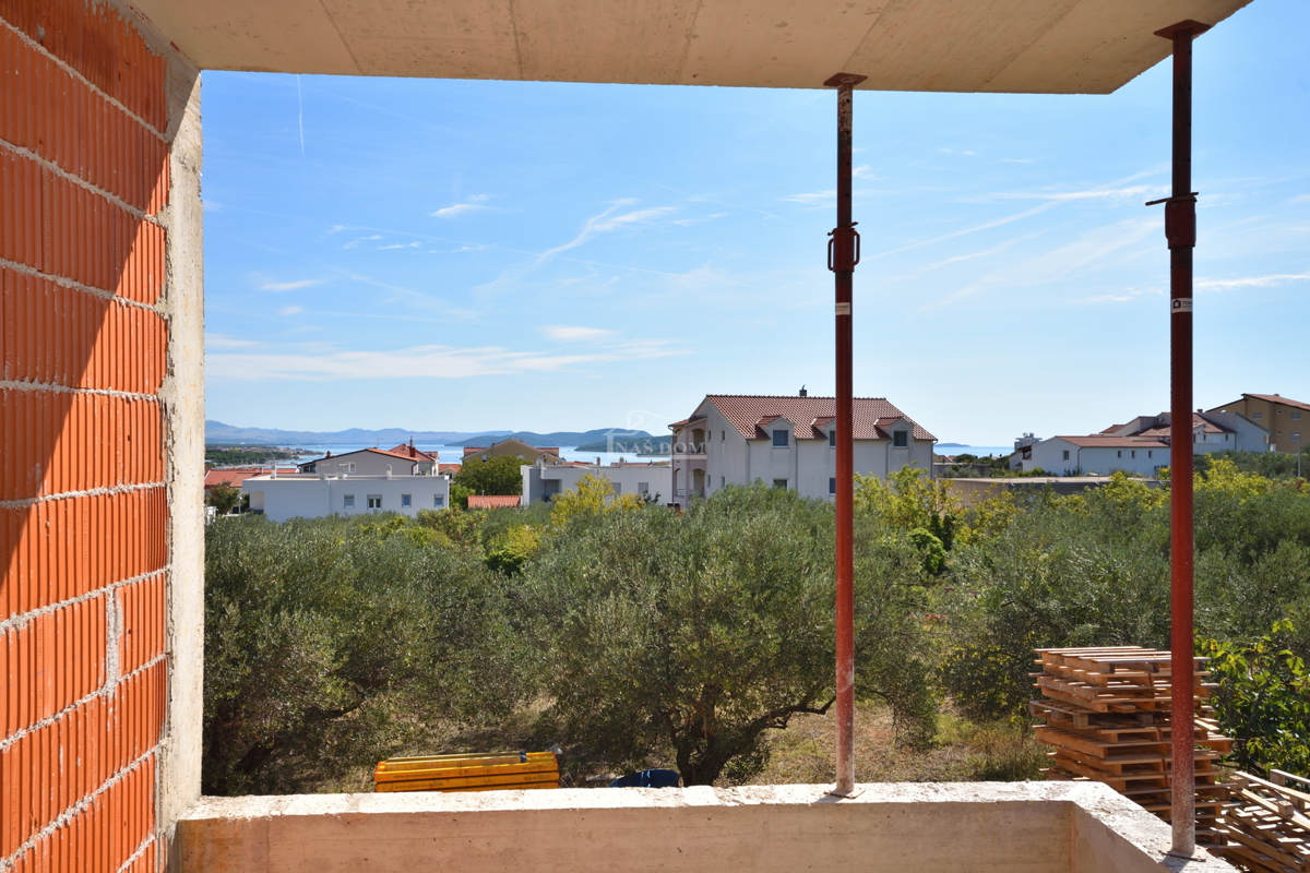 Vodice, novogradnja, stanovanje S4 v 1. nadstropju, 88 m² s teraso in pogledom na morje