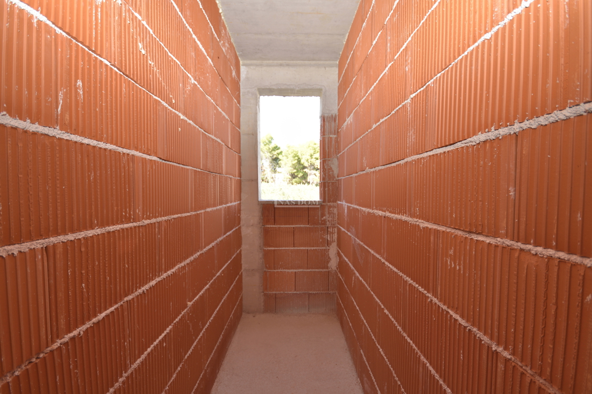 Vodice, novogradnja, stanovanje S4 v 1. nadstropju, 88 m² s teraso in pogledom na morje