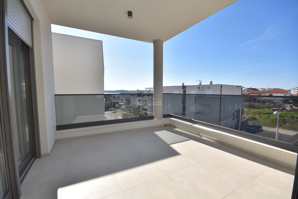 Vodice - Stanovanje S7 z razgledom na morje, vrhunska lega