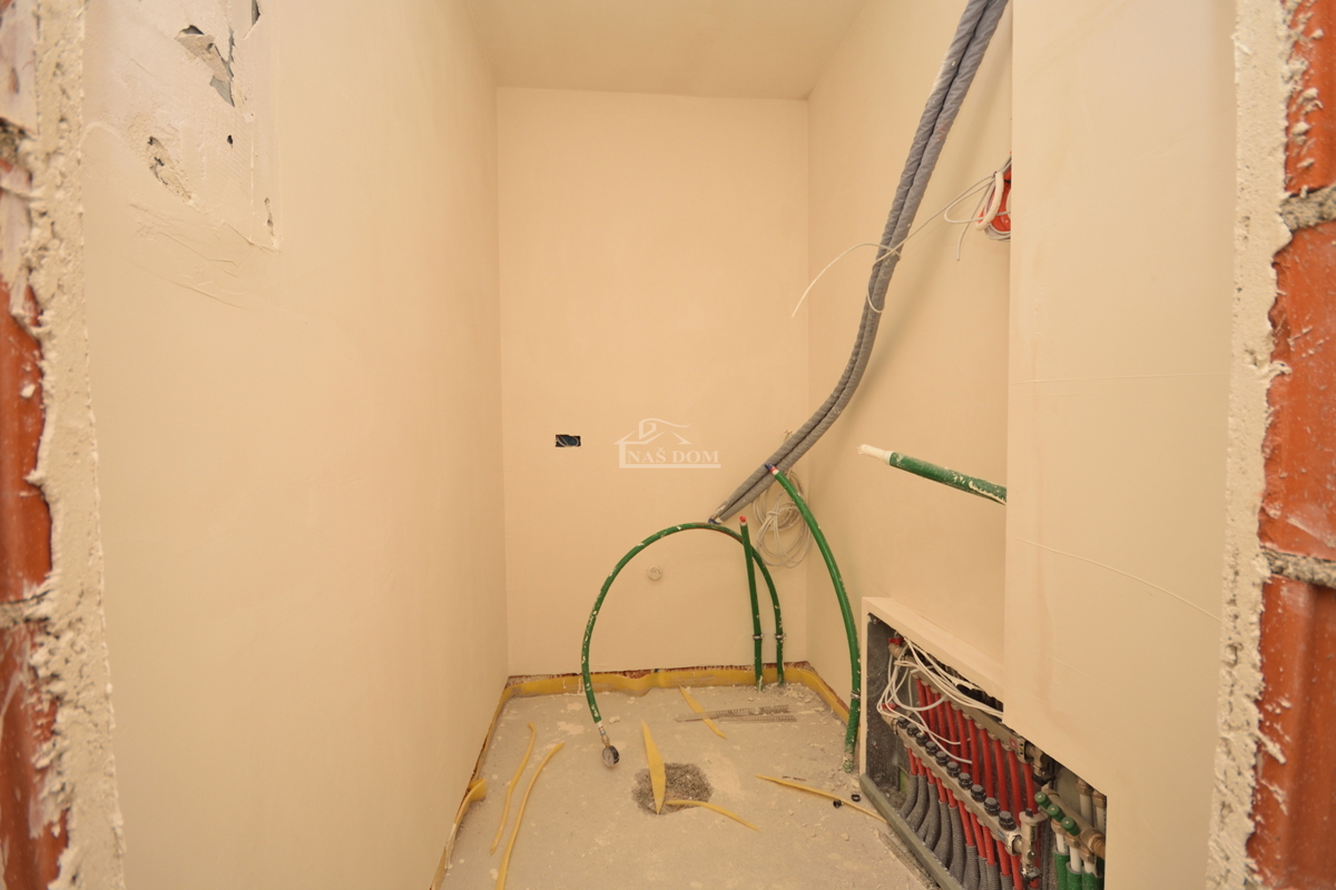 Vodice - Luksuzno stanovanje S7 s tremi spalnicami, pogled na morje, prvo nadstropje