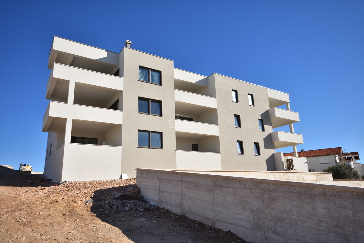 Vodice - Luksuzno stanovanje S7 s tremi spalnicami, pogled na morje, prvo nadstropje