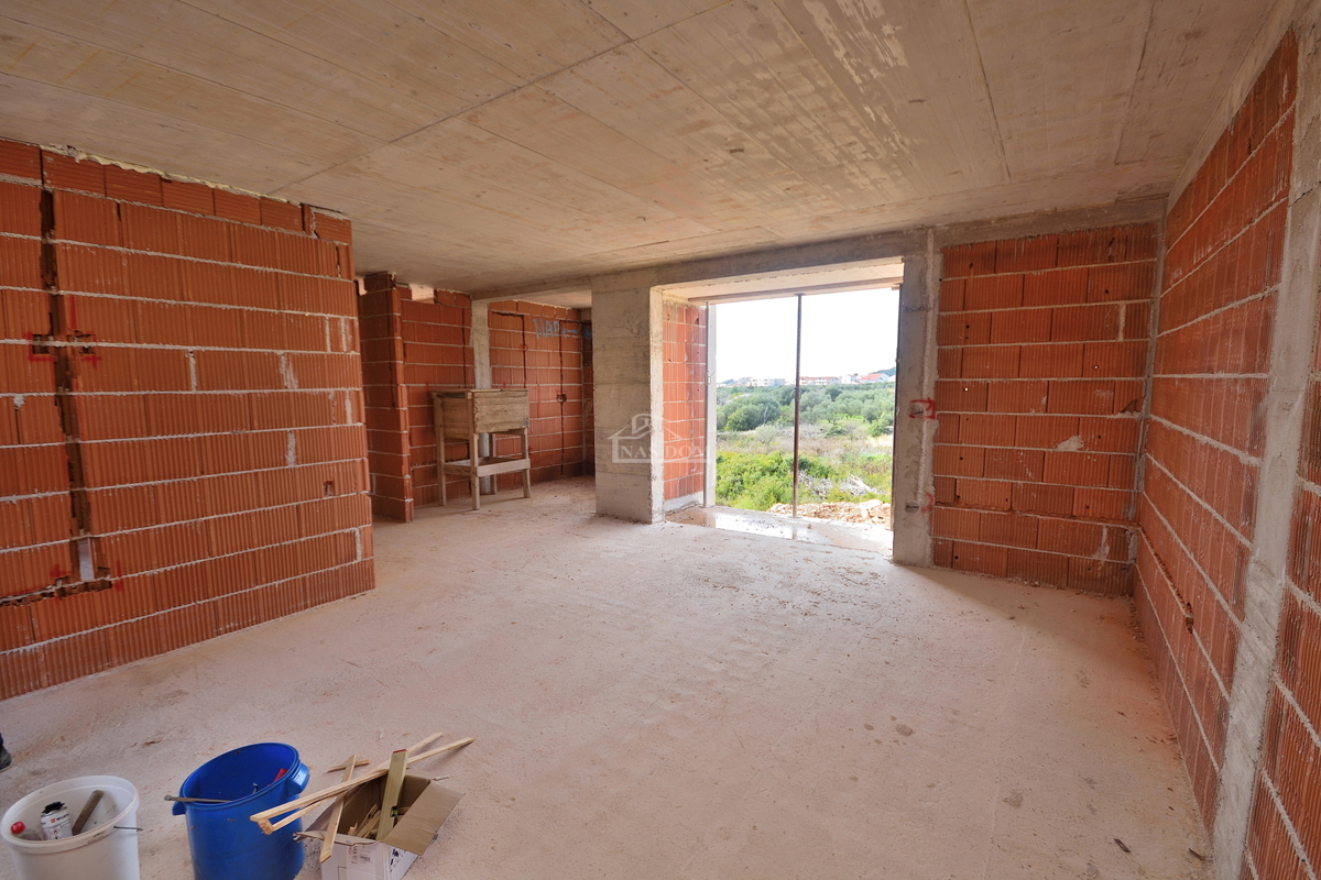 Vodice - S3 stanovanje 400 m od plaže, pogled na morje in naravo