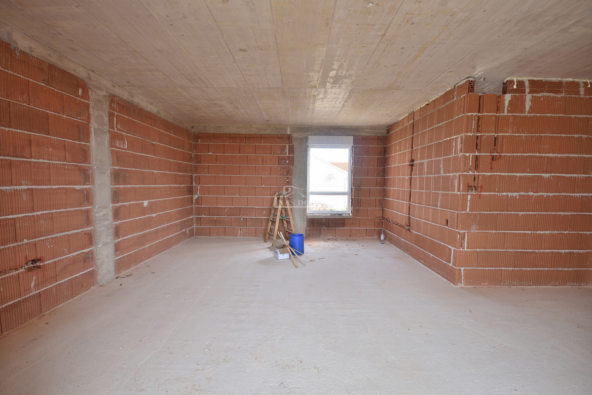 Vodice - S3 stanovanje 400 m od plaže, pogled na morje in naravo