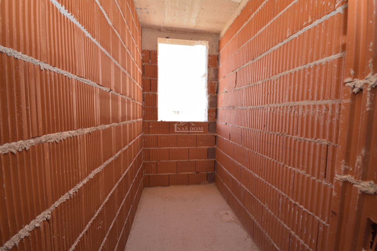 Vodice - Stanovanje S3 v prvem nadstropju, s panoramskim pogledom na morje