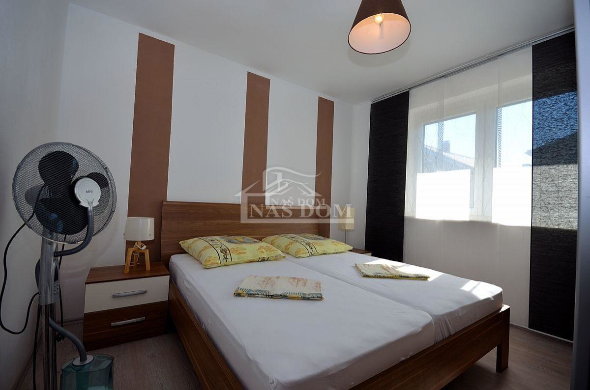 Vodice - Samostoječa hiša 343m2