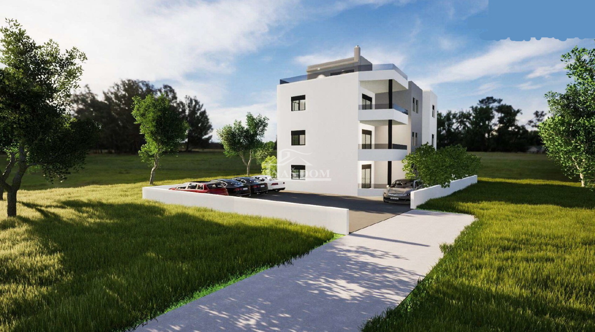 Vodice-**NOVOGRADNJA** S1 stanovanje s vrtom, 450 m od morja