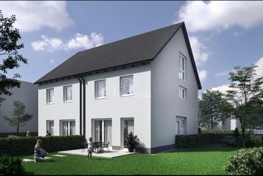 Kutina - dvojna hiša z vrtom