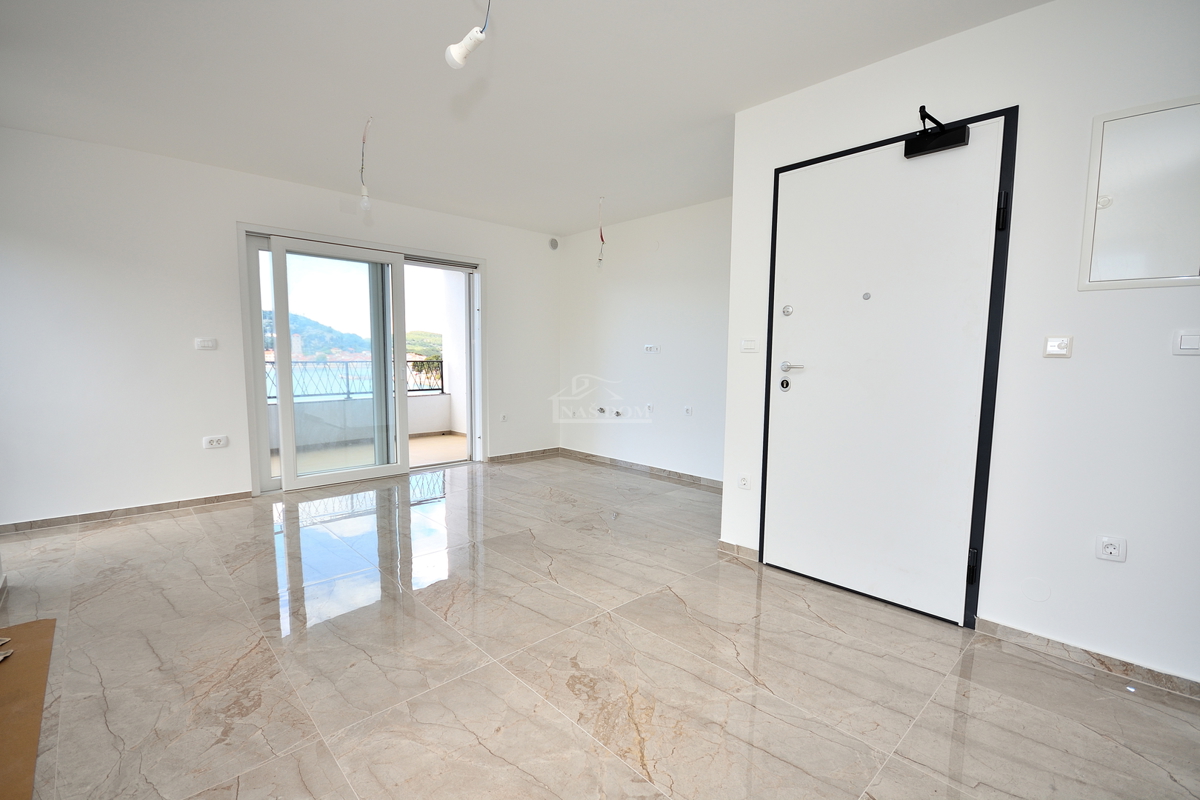 Tisno - NOVOGRADNJA S4 stanovanje s pogledom na morje