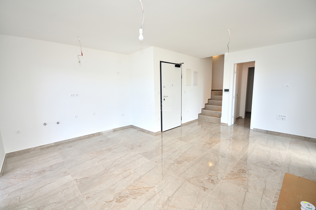 Tisno - NOVOGRADNJA S4 stanovanje s pogledom na morje