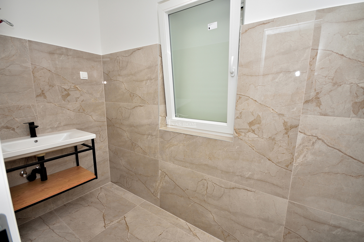 Tisno - NOVOGRADNJA S4 stanovanje s pogledom na morje