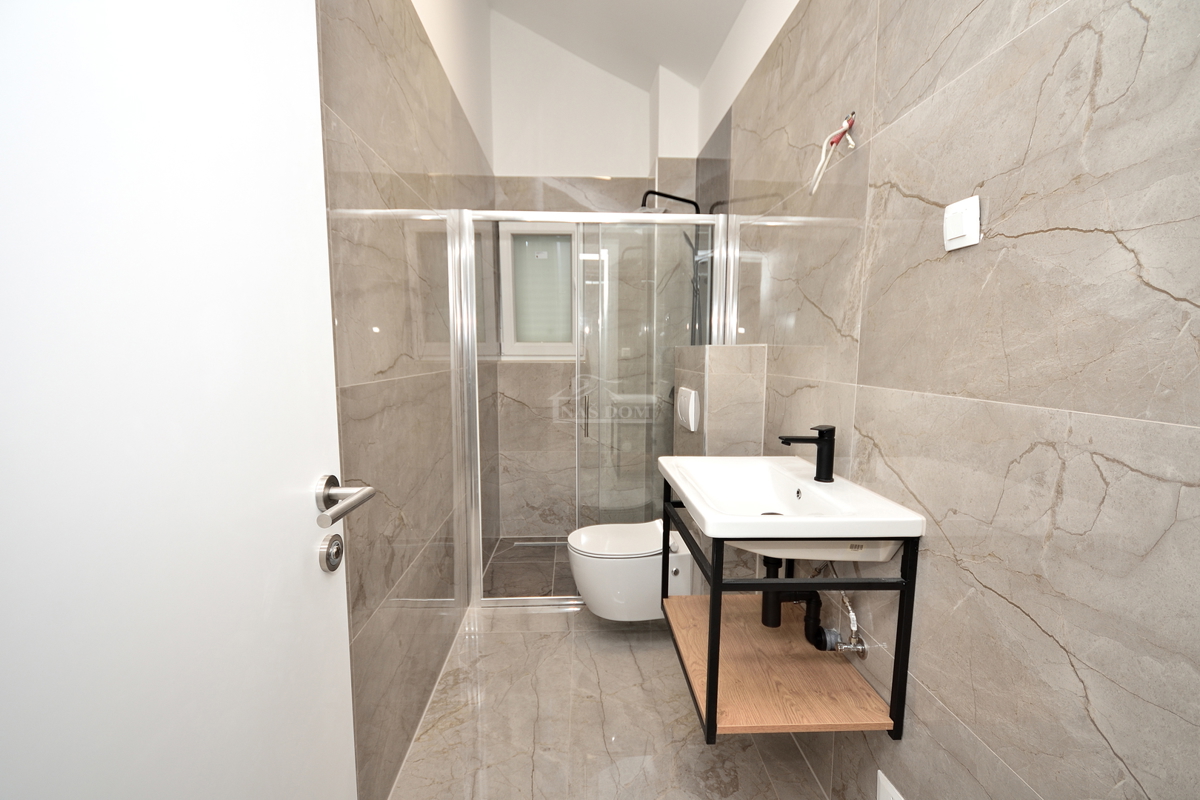 Tisno - NOVOGRADNJA S4 stanovanje s pogledom na morje