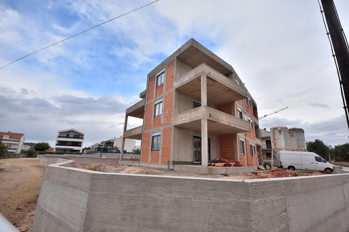 Vodice -*NOVOGRADNJA* stanovanje S4 z razgledom na morje