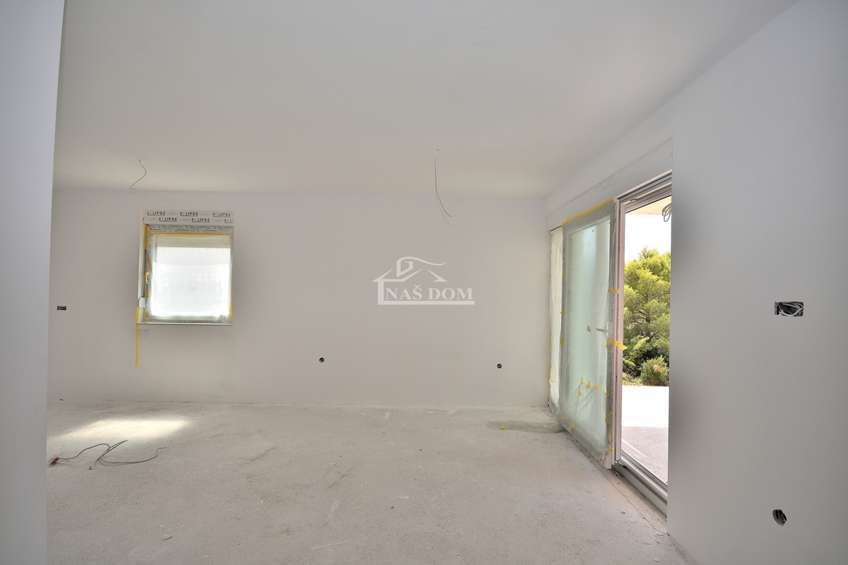 Vodice - NOVOGRADNJA Stanovanje 93 m2, prvo nadstropje, 2S+DB