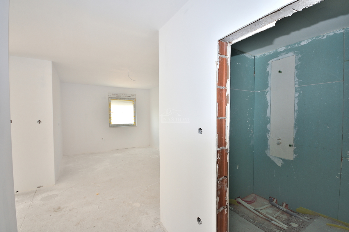 Vodice - NOVOGRADNJA Stanovanje 93 m2, prvo nadstropje, 2S+DB