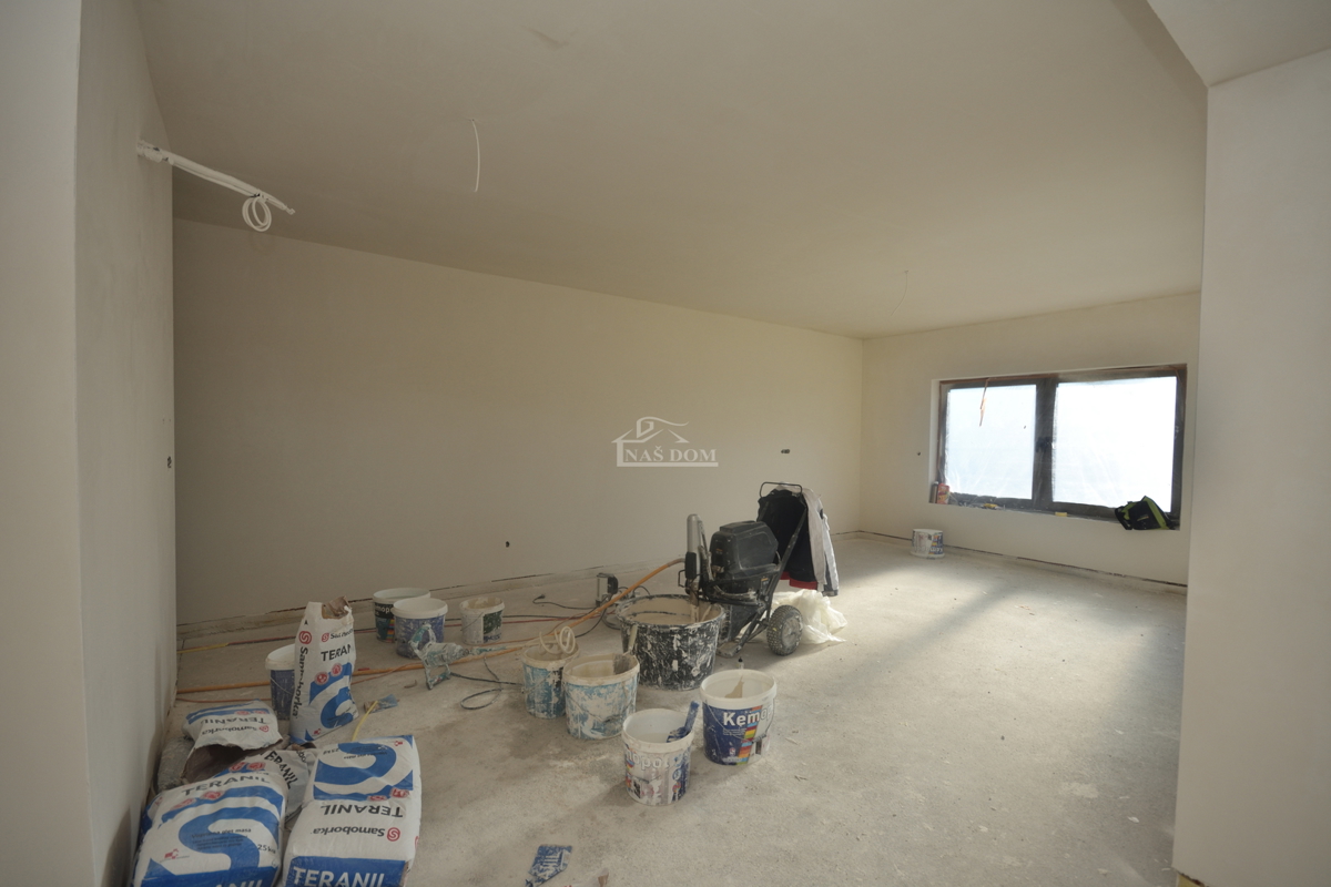 Vodice - Luksuzno stanovanje S10 s tremi spalnicami, dvigalo, pogled na morje, drugo nadstropje