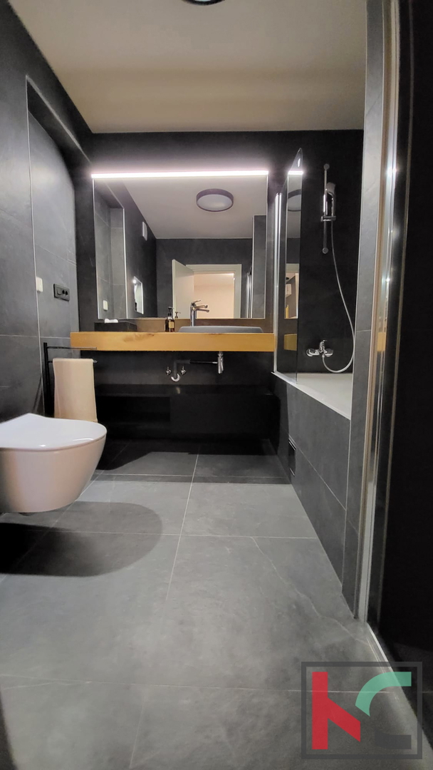Rovinj, izjemno luksuzno trisobno stanovanje 141,80 m2 #prodaja