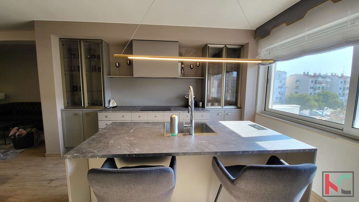Rovinj, izjemno luksuzno trisobno stanovanje 141,80 m2 #prodaja