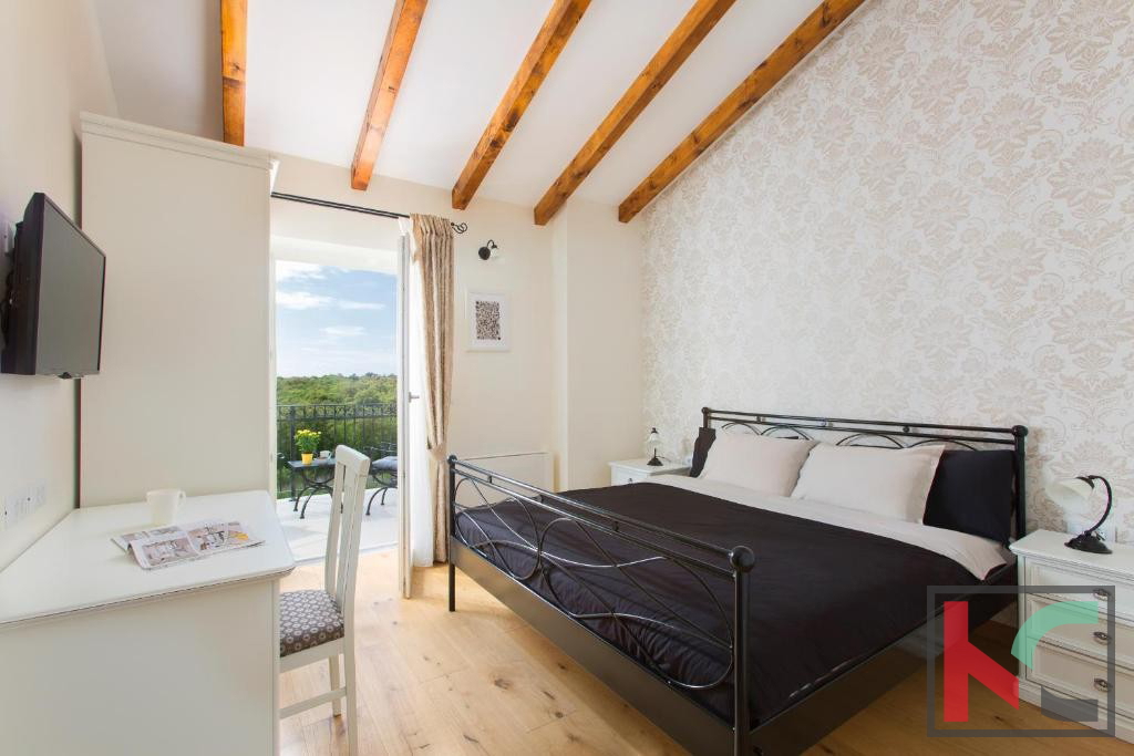 Istra, Bale, počitniška hiša z bazenom na prostorni parceli 1650m2, #prodaja