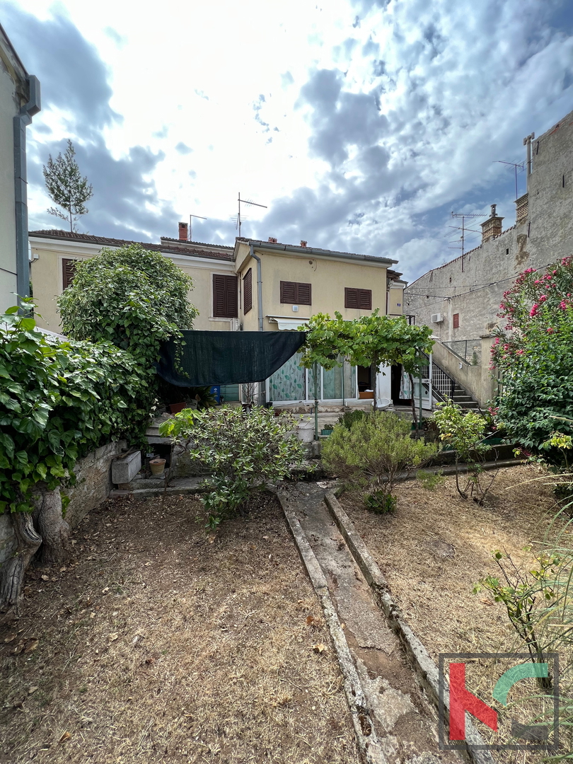 Pula, Center, samostojna hiša 150m2 na parceli 407m2, #prodaja