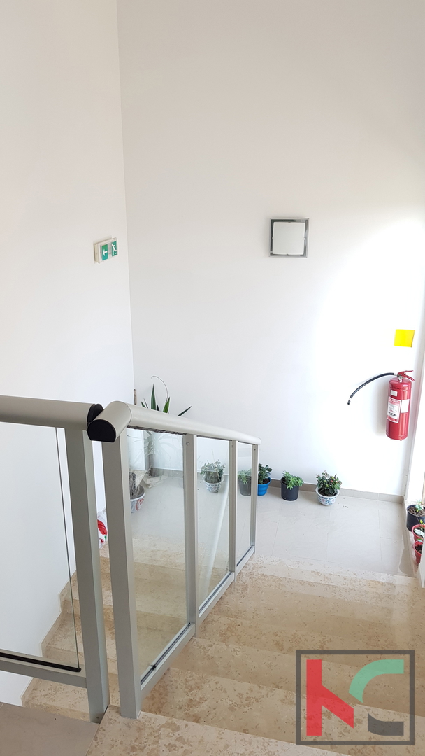Istra, Peroj, dvosobni apartma 64,67m2 s pogledom na morje