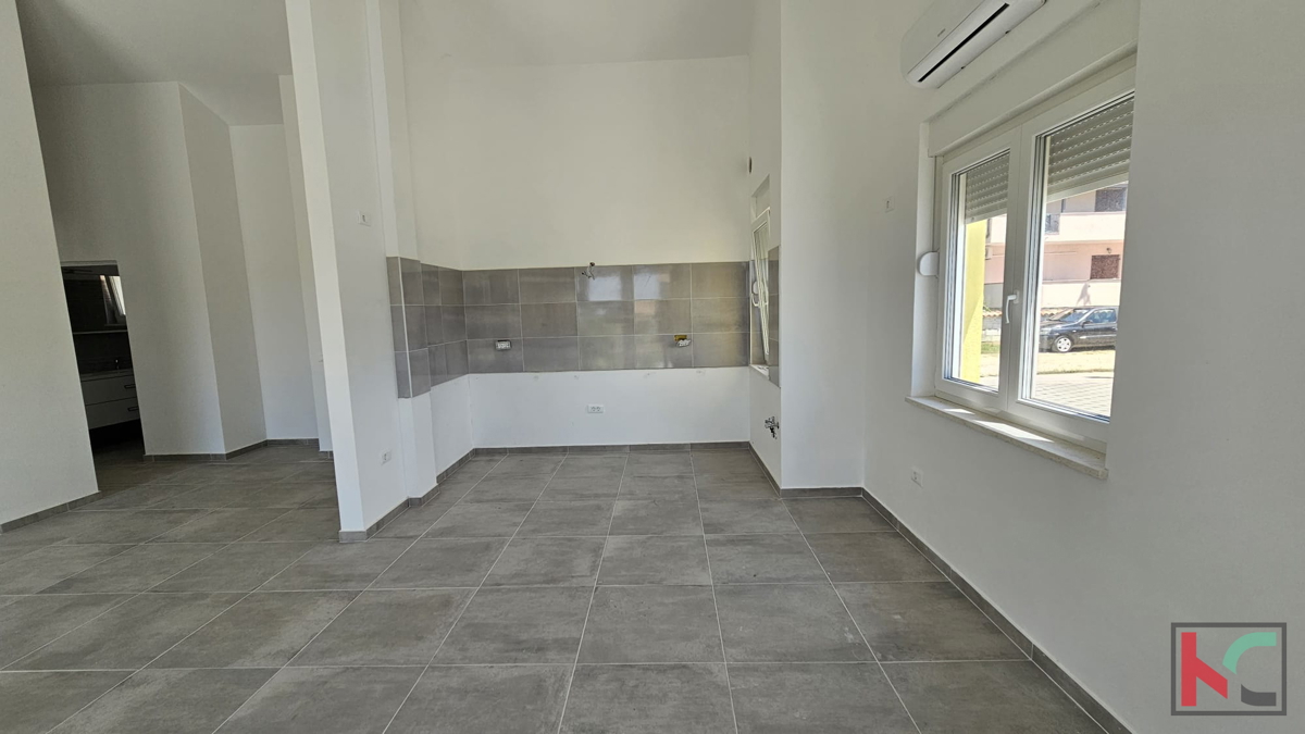 Istra, Vodnjan, pritličje 103 m2 z bazenom in vrtom, pogled na morje, #prodaja