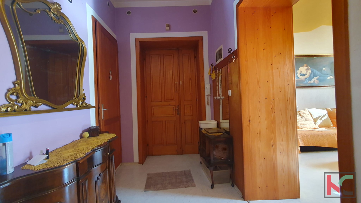 Pula, Punta, stanovanje, 2s+db 83,46 m2, blizu morja in pogled na Areno #prodaja