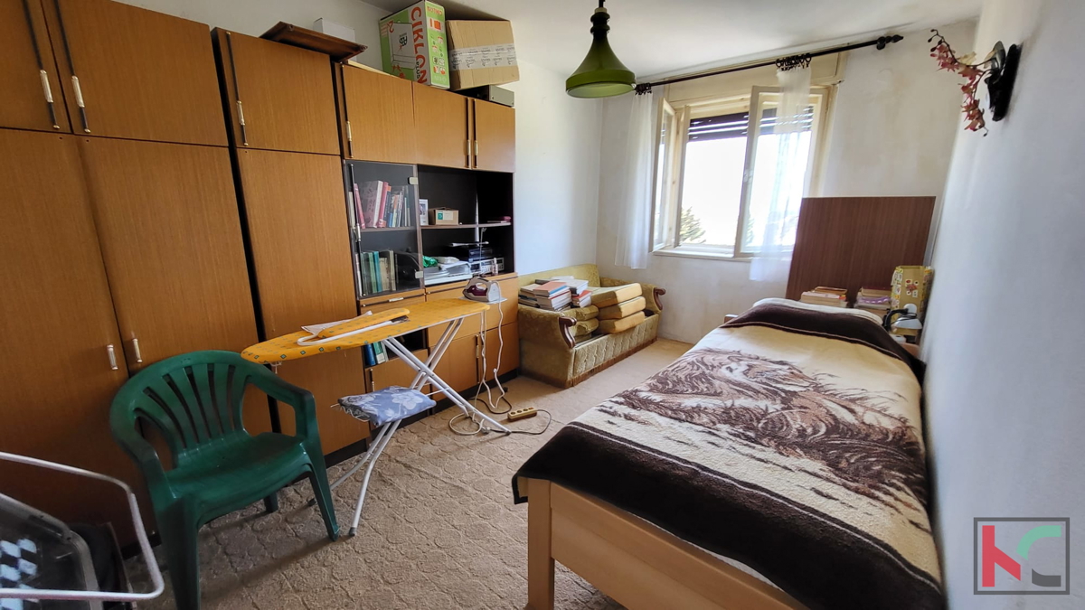 Pula, Veruda, družinsko trisobno stanovanje 74,30m2 na idealni lokaciji s pogledom na morje, #prodaja
