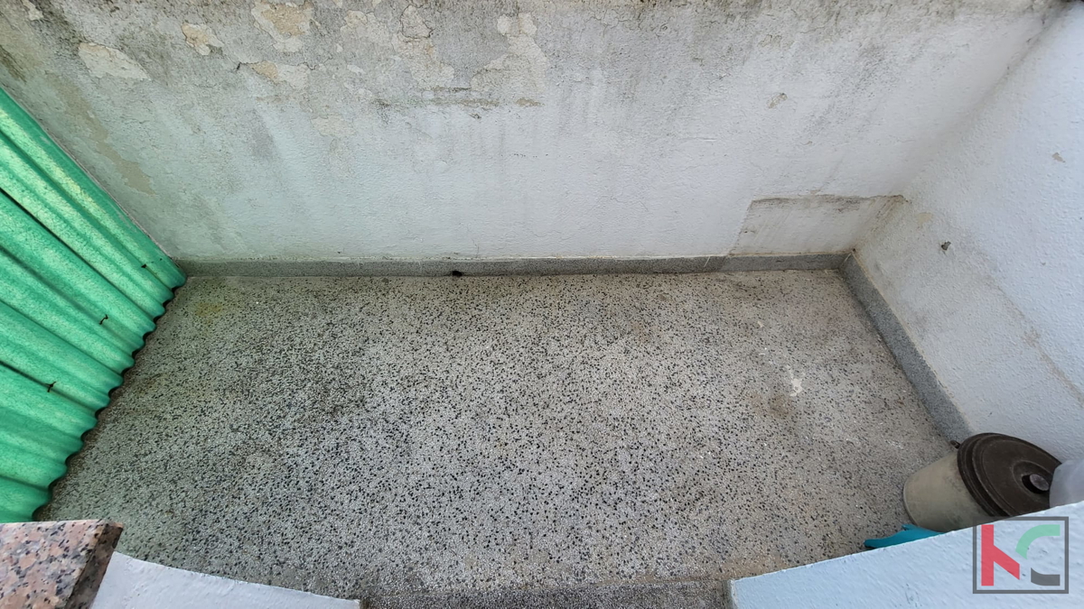 Pula, Veruda, družinsko trisobno stanovanje 74,30m2 na idealni lokaciji s pogledom na morje, #prodaja