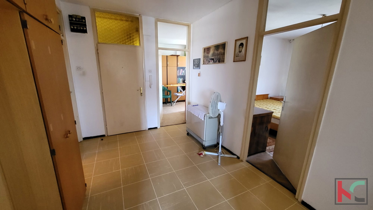 Pula, Veruda, družinsko trisobno stanovanje 74,30m2 na idealni lokaciji s pogledom na morje, #prodaja