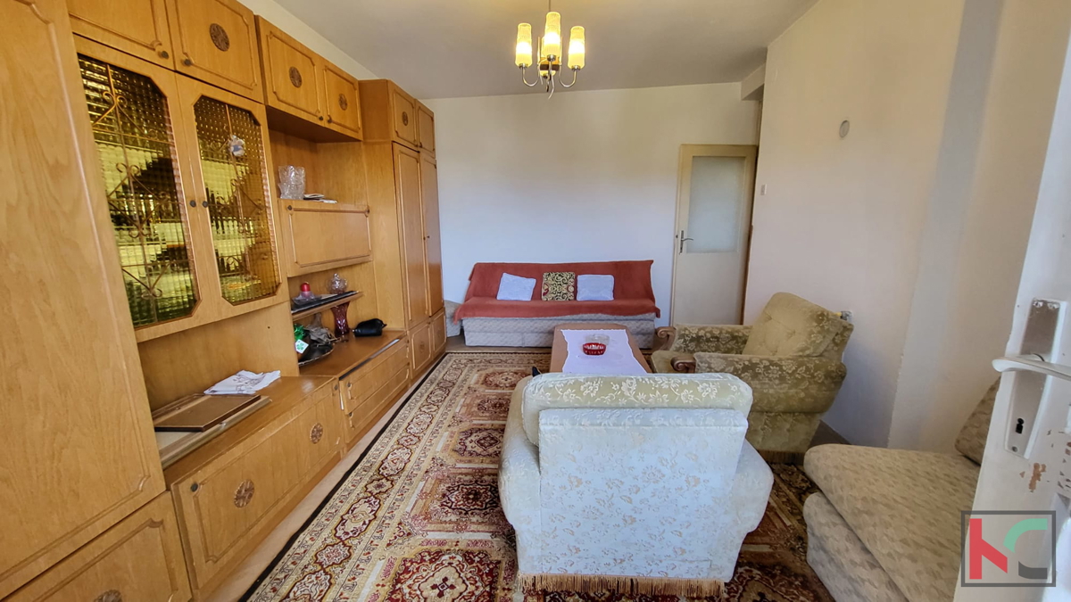 Pula, Veruda, družinsko trisobno stanovanje 74,30m2 na idealni lokaciji s pogledom na morje, #prodaja