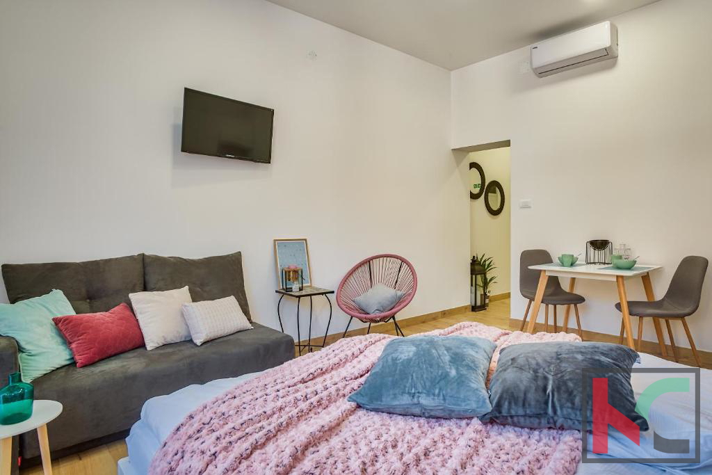 Istra, Pula, Centar - štiri garsonjere z vrtom v samem centru mesta, blizu Arene #prodaja