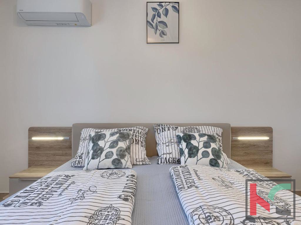 Istra, Poreč, počitniška hiša z bazenom in urejenim vrtom, #prodaja